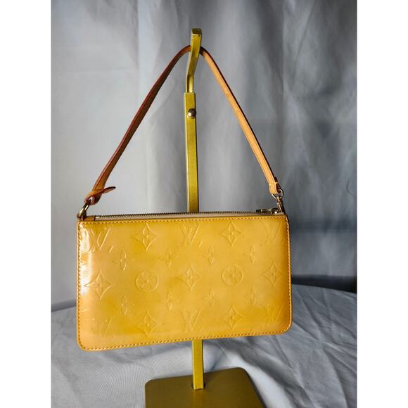 Louis Vuitton Yellow Lexington Pochette Vernis Patent Leather Shoulder Bag - Picture 15 of 15